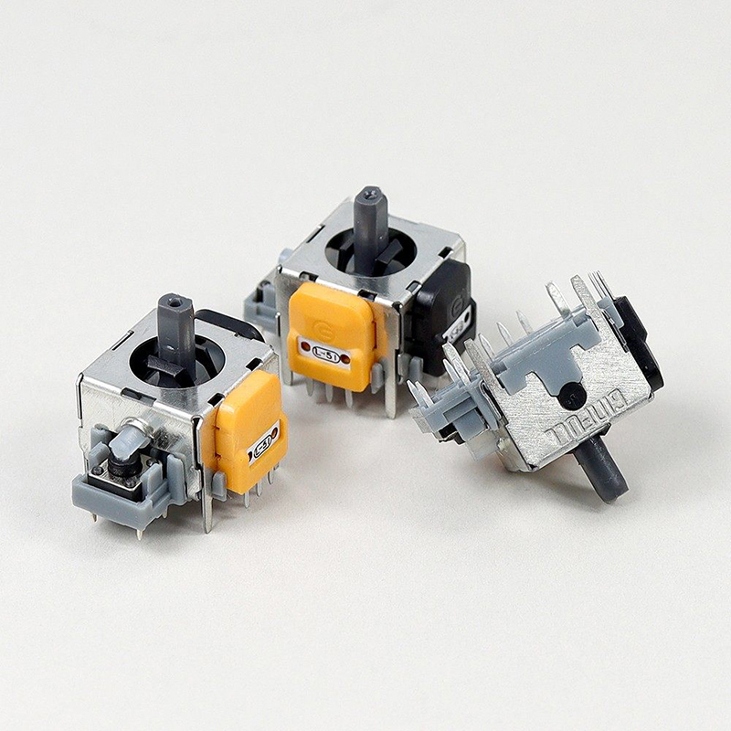 1 Para Zamiennych Analogowych  – Jjk Gaming Accessories recenzja i cena